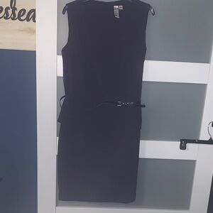 Chic Purple Sleeveless Midi Dress